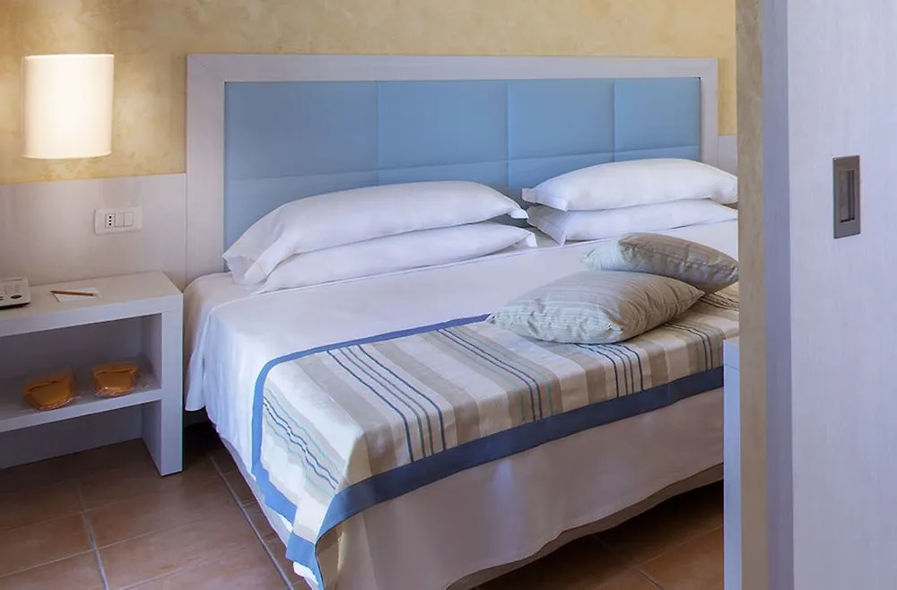 Hotel Veridia Resort Sardinia, A Member Of Radisson Individuals (Adults Only) Chia